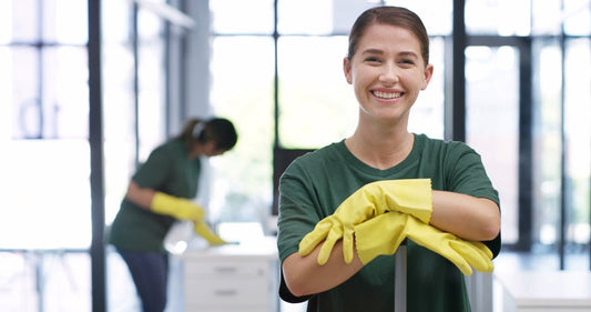 Servicii de curatenie la birou