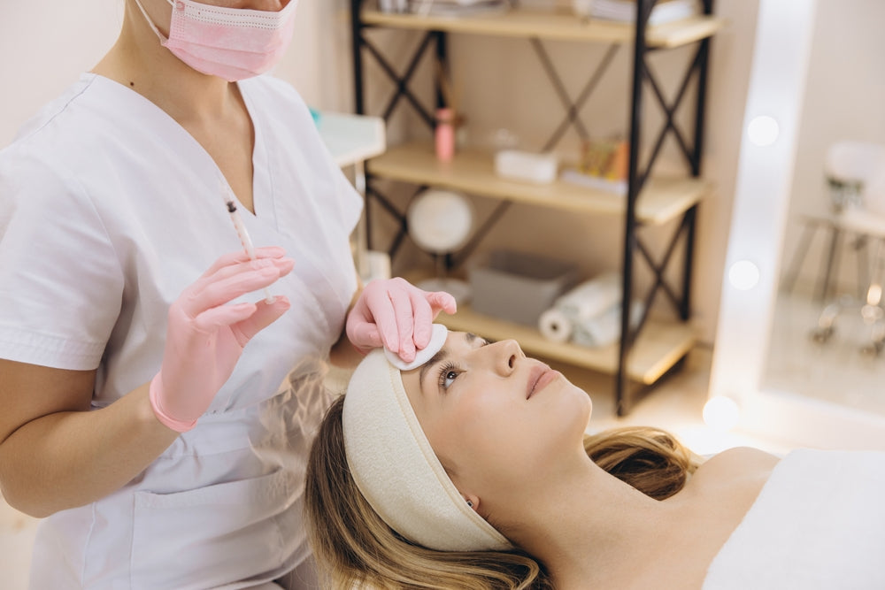 Dezinfectanți pentru SPA: ce produse sunt potrivite pentru paturi de masaj, dușuri și jacuzzi