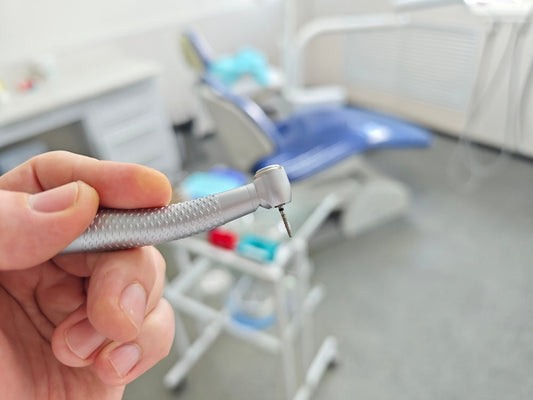Dezinfectare turbină dentară între pacienți: cât durează corect fiecare etapă?